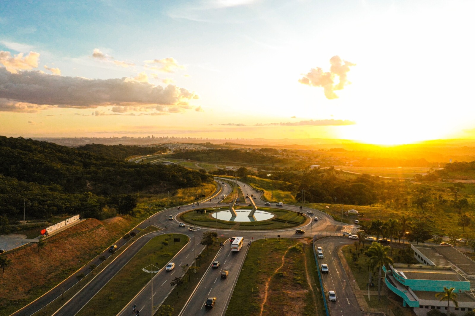 Imagem destacada do post: Canedo anuncia desconto de até 20% no pagamento do IPTU e ITU 2025