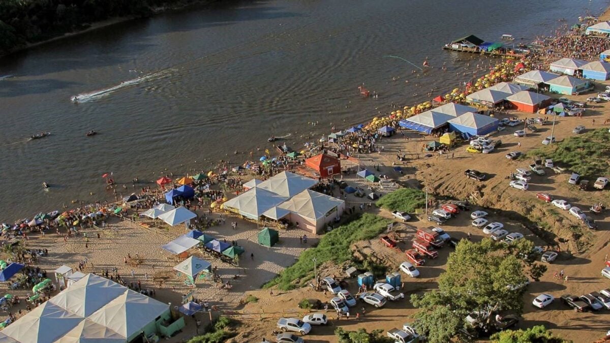 Imagem destacada do post: Confira shows e atrações das cidades durante a temporada do Araguaia