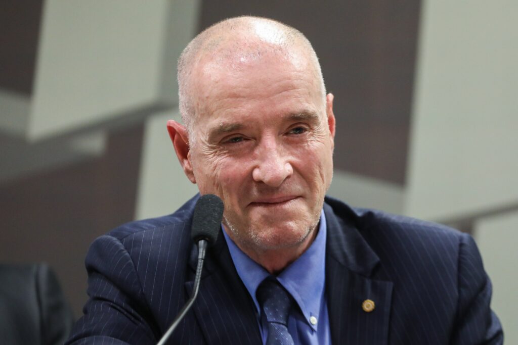 Imagem destacada do post: Ex-bilionário Eike Batista faz palestra em feira na GO-020 nesta terça (17)