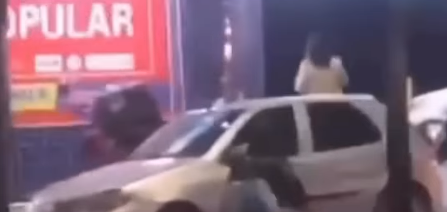 Imagem destacada do post: Motociclista tenta passar por via interdita e causa confusão em Canedo