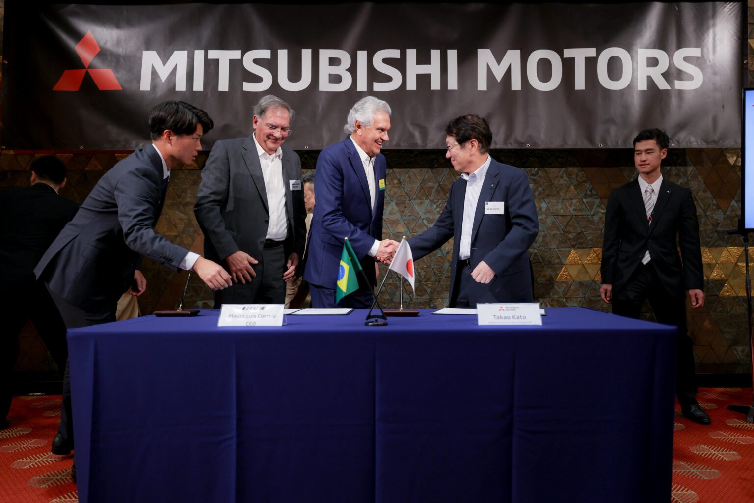 Imagem destacada do post: Goiás poderá exportar veículos Mitsubishi fabricados em Catalão