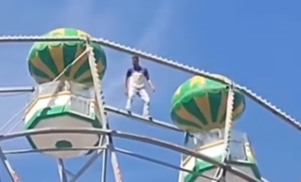 Imagem destacada do post: Homem é flagrado em cima de roda-gigante, sem EPI, em Caldas Novas
