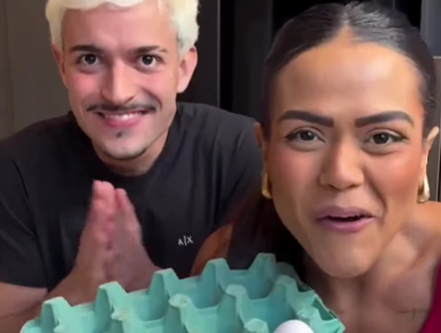 Imagem destacada do post: Influenciadora ‘trolla’ amigos com ovo cru no lugar do morango do amor