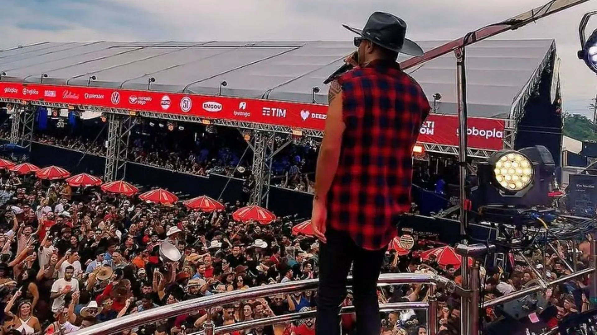 Imagem destacada do post: Gusttavo Lima e e Jorge e Mateus serão atrações no Caldas Country