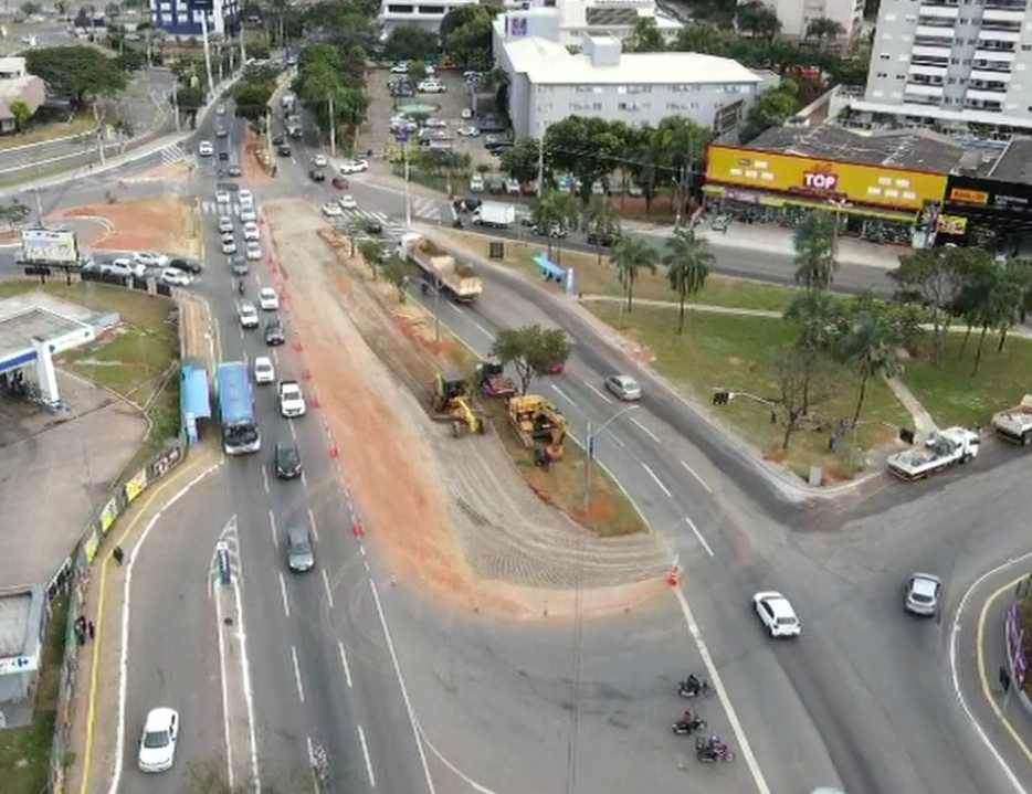 Imagem destacada do post: Obras de alargamento da Jamel Cecílio com a GO-020 avançam