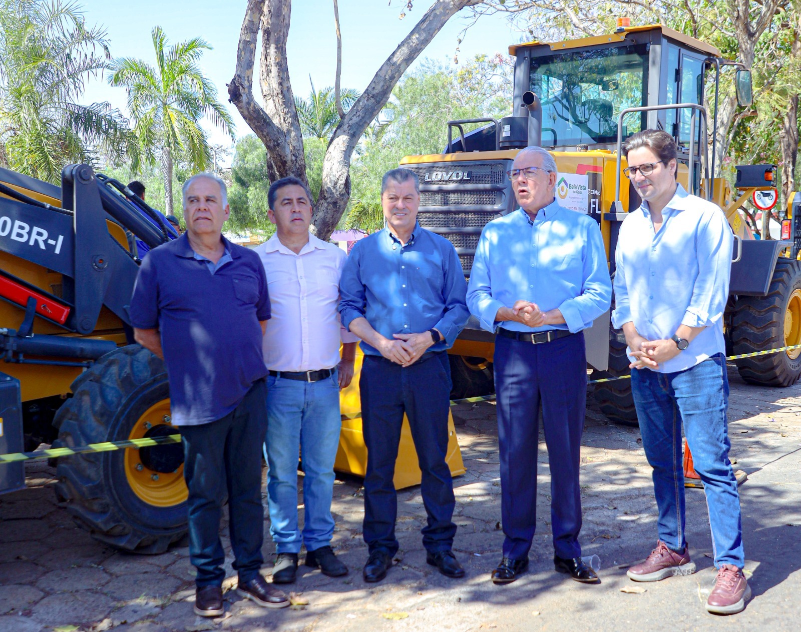 Imagem destacada do post: Bela Vista recebe emendas de R$ 20 milhões em maquinário para ampliar infraestrutura