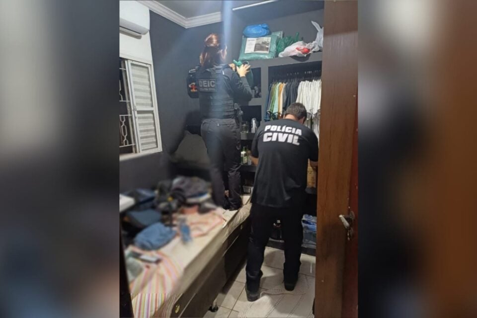 Imagem destacada do post: Servidora pública é suspeita de desviar R$ 425 mil para ‘rituais de bruxaria’
