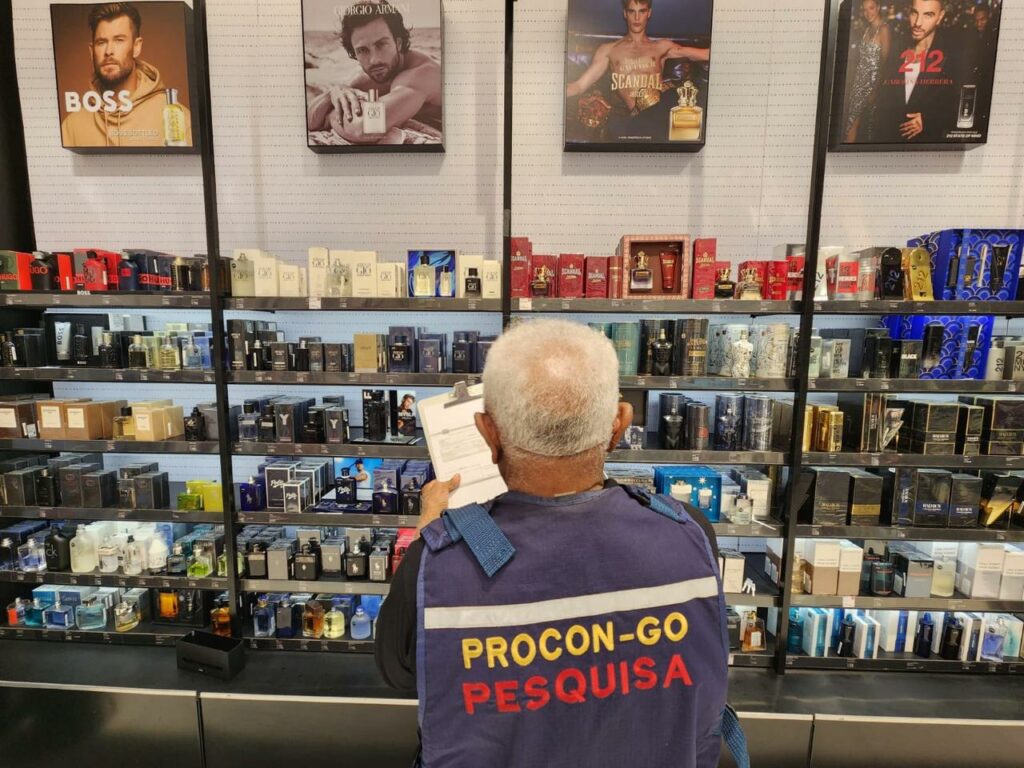 Imagem destacada do post: Procon Goiás encontra diferença de até 209% em presentes do Dia dos Pais