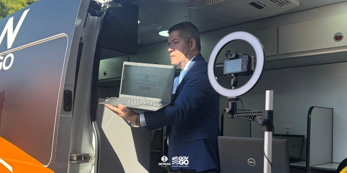 Imagem destacada do post: Detran Goiás amplia realização de prova teórica com unidade móvel