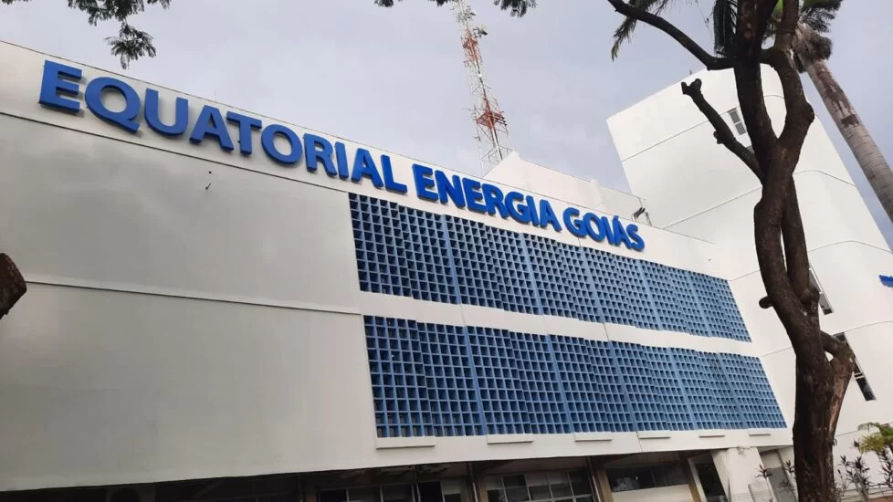 Imagem destacada do post: Conta de luz fica quase 20% mais cara em Goiás, após autorização da Aneel