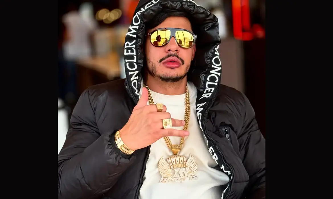 Imagem destacada do post: Hungria é internado com suspeita de intoxicação por metanol; rapper está na UTI