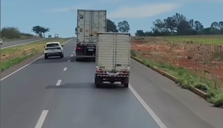 Imagem destacada do post: VÍDEO: Meme do caminhãozinho invade a internet e brincadeira vira febre nas redes
