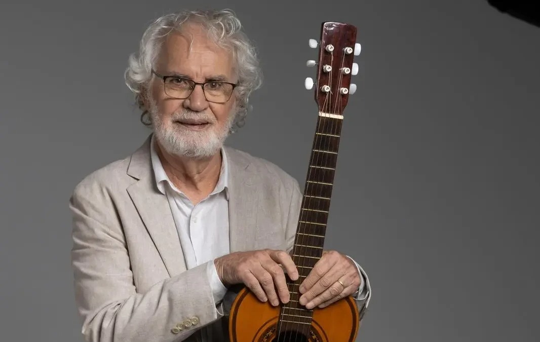 Imagem destacada do post: Renato Teixeira faz show gratuito nesta quinta-feira (19) em Goiânia