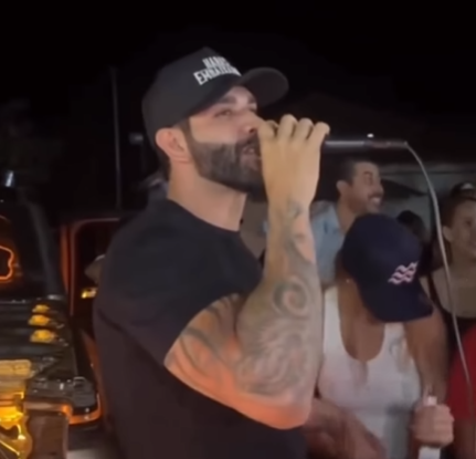 Imagem destacada do post: Gusttavo Lima passa noite de Natal com Andressa Suita na roça com forró e festa
