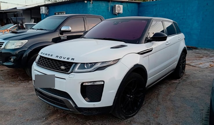 Imagem destacada do post: TJGO promove leilão de mais de 400 veículos; entre eles carros de luxo