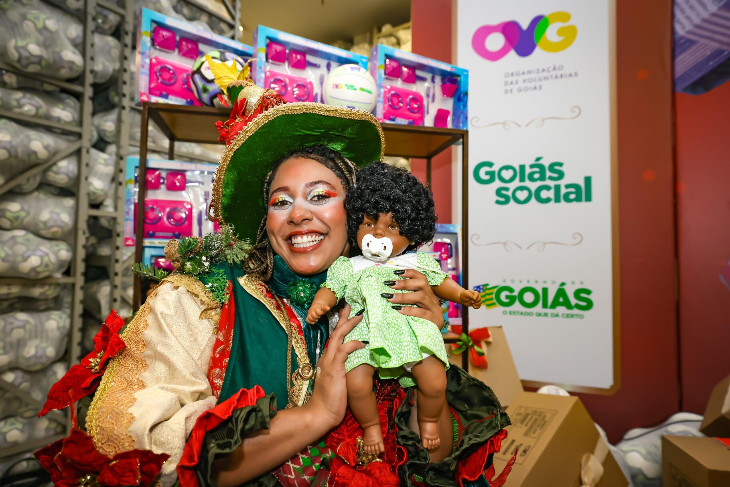 Imagem destacada do post: Natal do Bem entrega brinquedos neste domingo (07), no Goiânia Arena