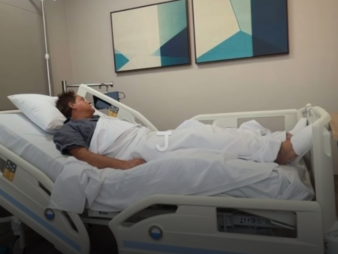 Imagem destacada do post: Cantor Leonardo é internado em Goiânia com quadro de desidratação