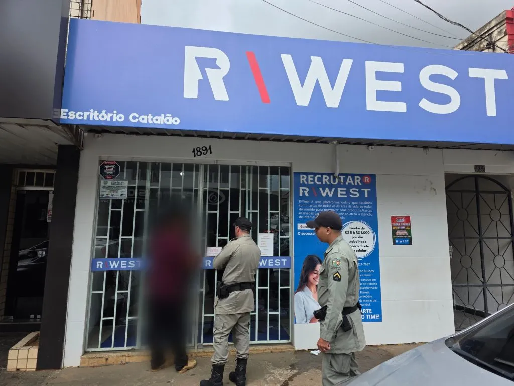 R West Catalao