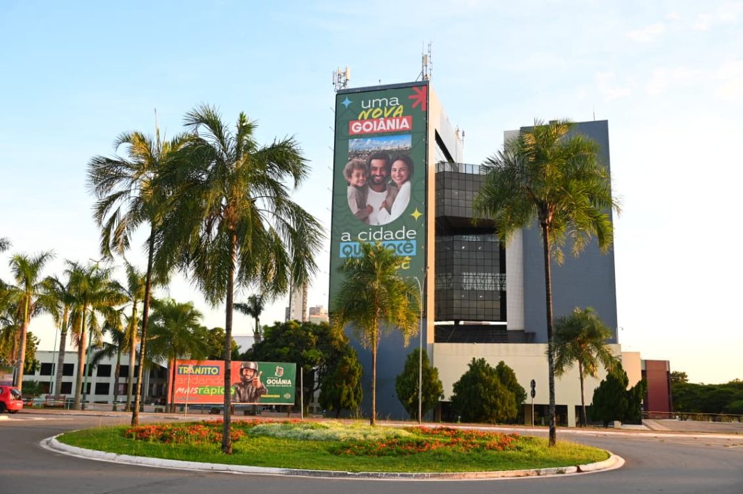 Imagem destacada do post: Veja o que abre e o que fecha em Goiânia e região metropolitana no Ano Novo