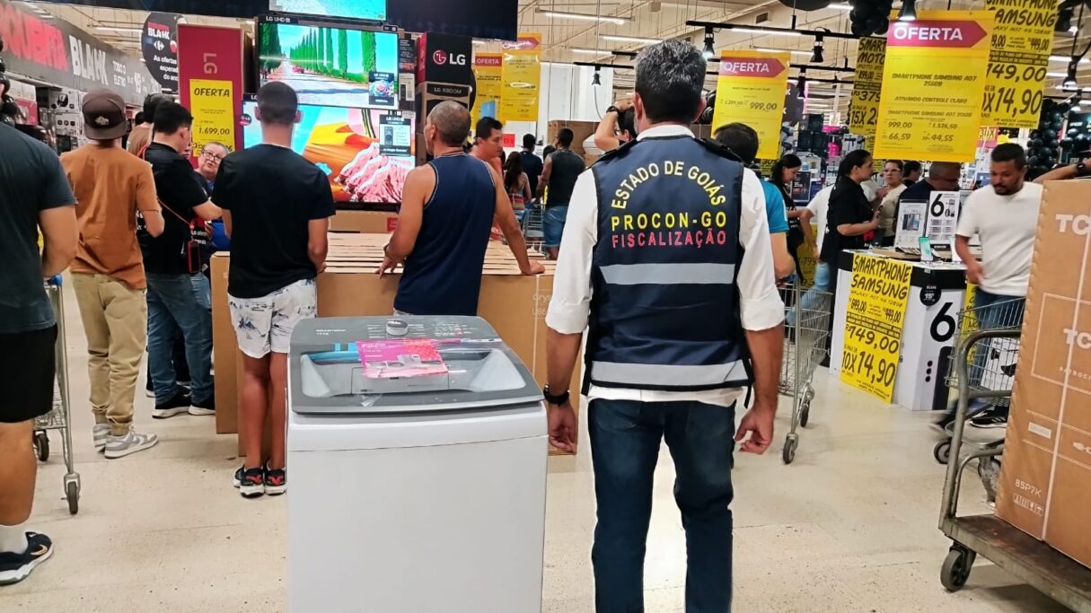 Imagem destacada do post: Teve problemas na Black Friday? Veja orientações do Procon após a compra