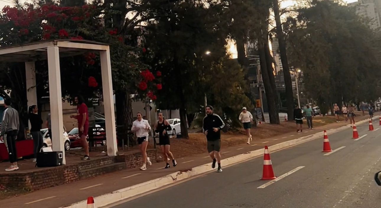 Imagem destacada do post: Motorista critica pessoas que correm na Ricardo Paranhos e vídeo viraliza