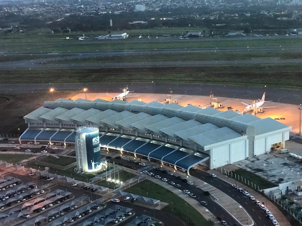 Imagem destacada do post: Vendaval em São Paulo provoca atrasos de voos no Aeroporto de Goiânia