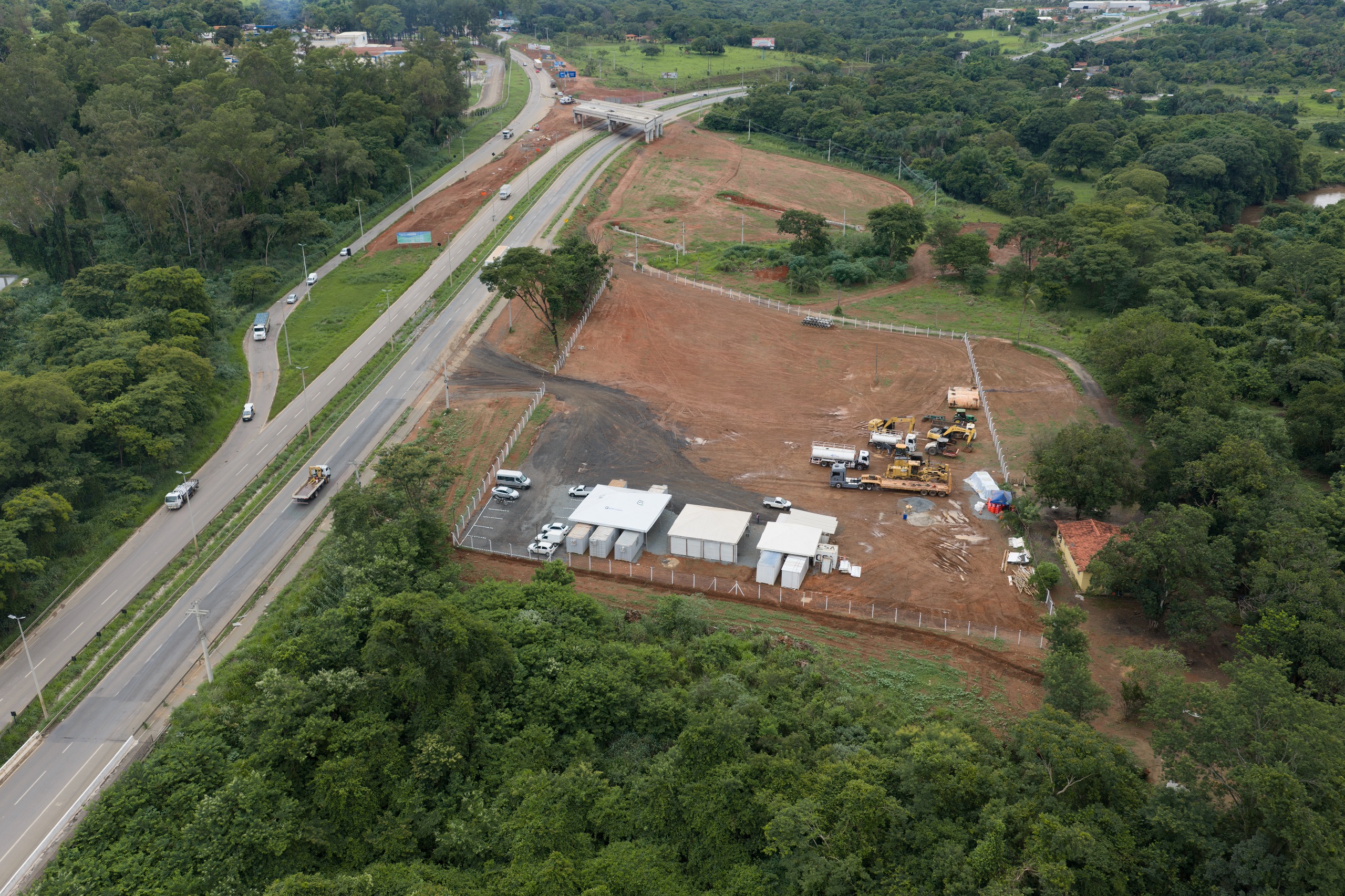 Imagem destacada do post: Obras do viaduto na GO-020 que liga Goiânia a Senador Canedo são retomadas