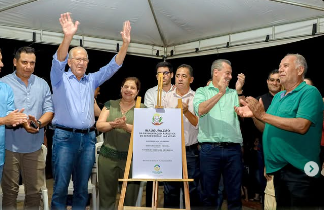 Imagem destacada do post: Eurípedes inaugura pavimentação asfáltica histórica em Bela Vista