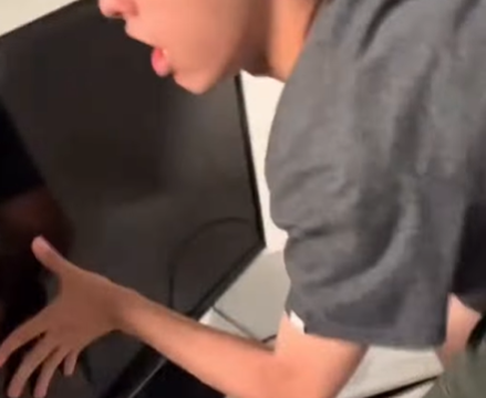 Imagem destacada do post: Limpeza vira caos após menino tocar no pezinho do armário; veja vídeo
