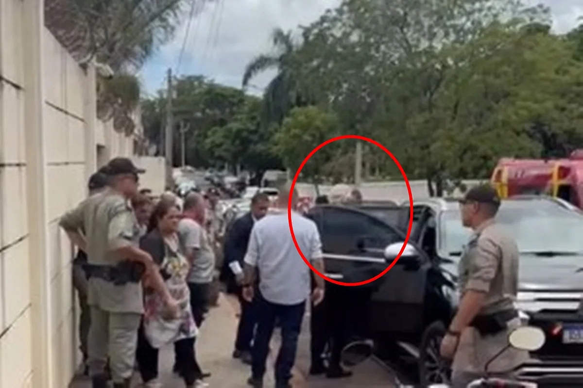 Imagem destacada do post: Caiado, Gracinha e Daniel suspendem agenda e vão a velório do neto do prefeito