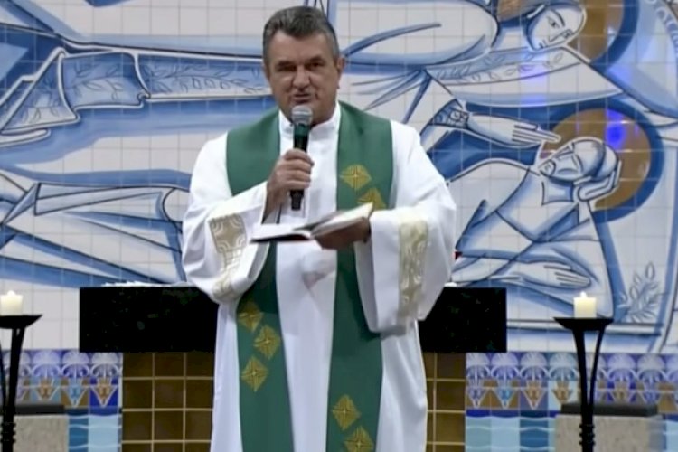 Imagem destacada do post: Padre critica marcha para Brasília e questiona uso da fé na política; veja vídeo