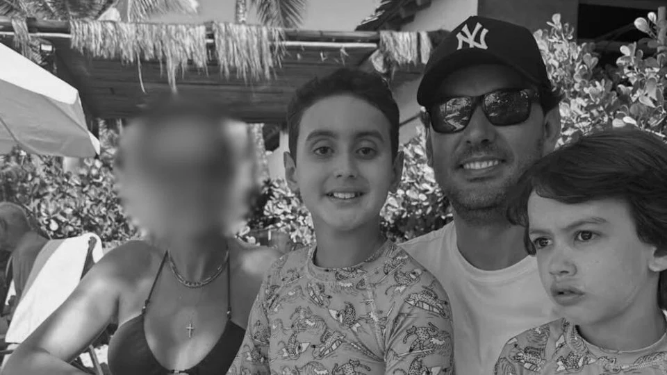 Imagem destacada do post: Horas antes de atirar nos filhos, secretário postou vídeo: “Papai ama muito”