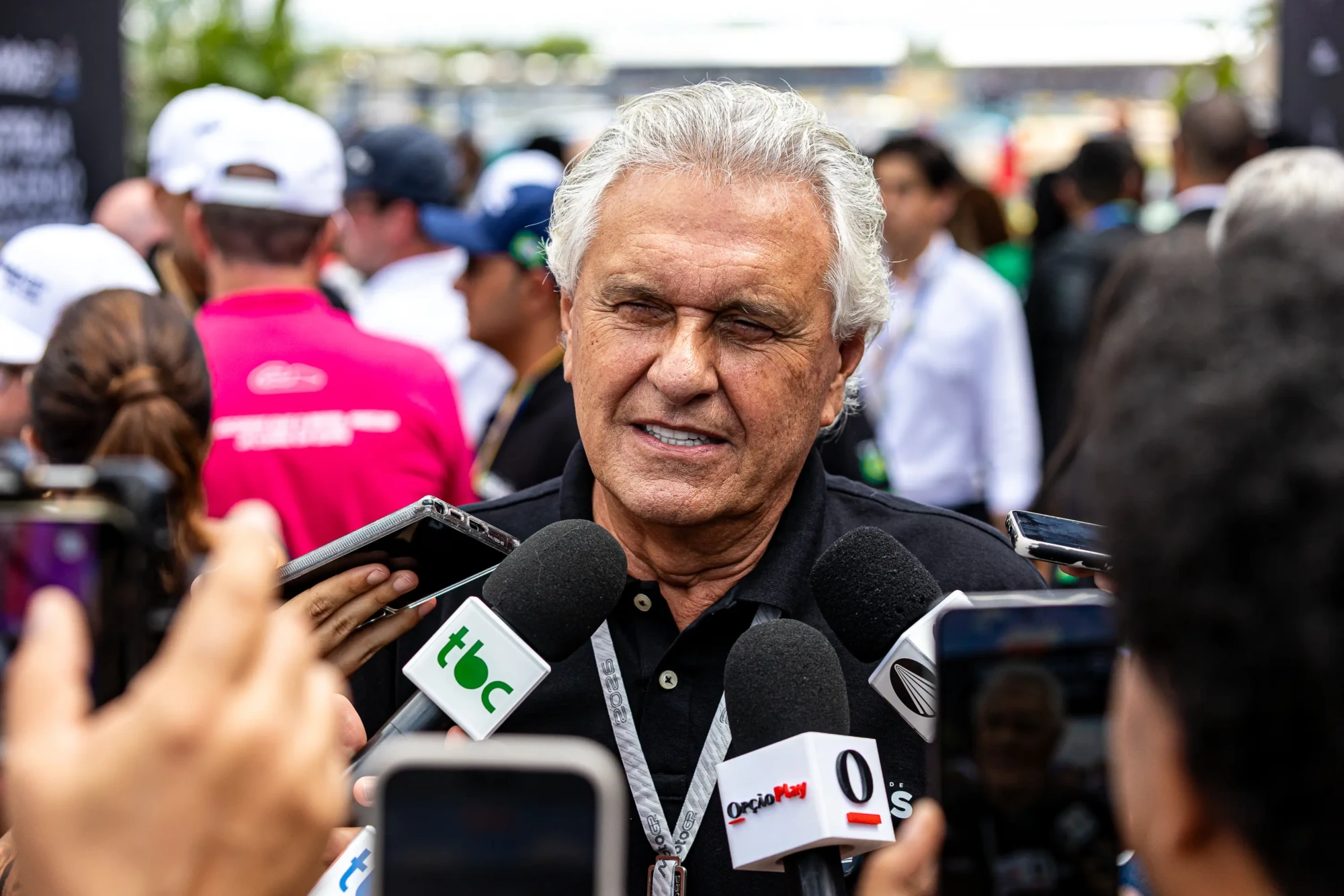 Ronaldo Caiado destaca nova geração de pilotos durante final do MotoGP; veja vídeo