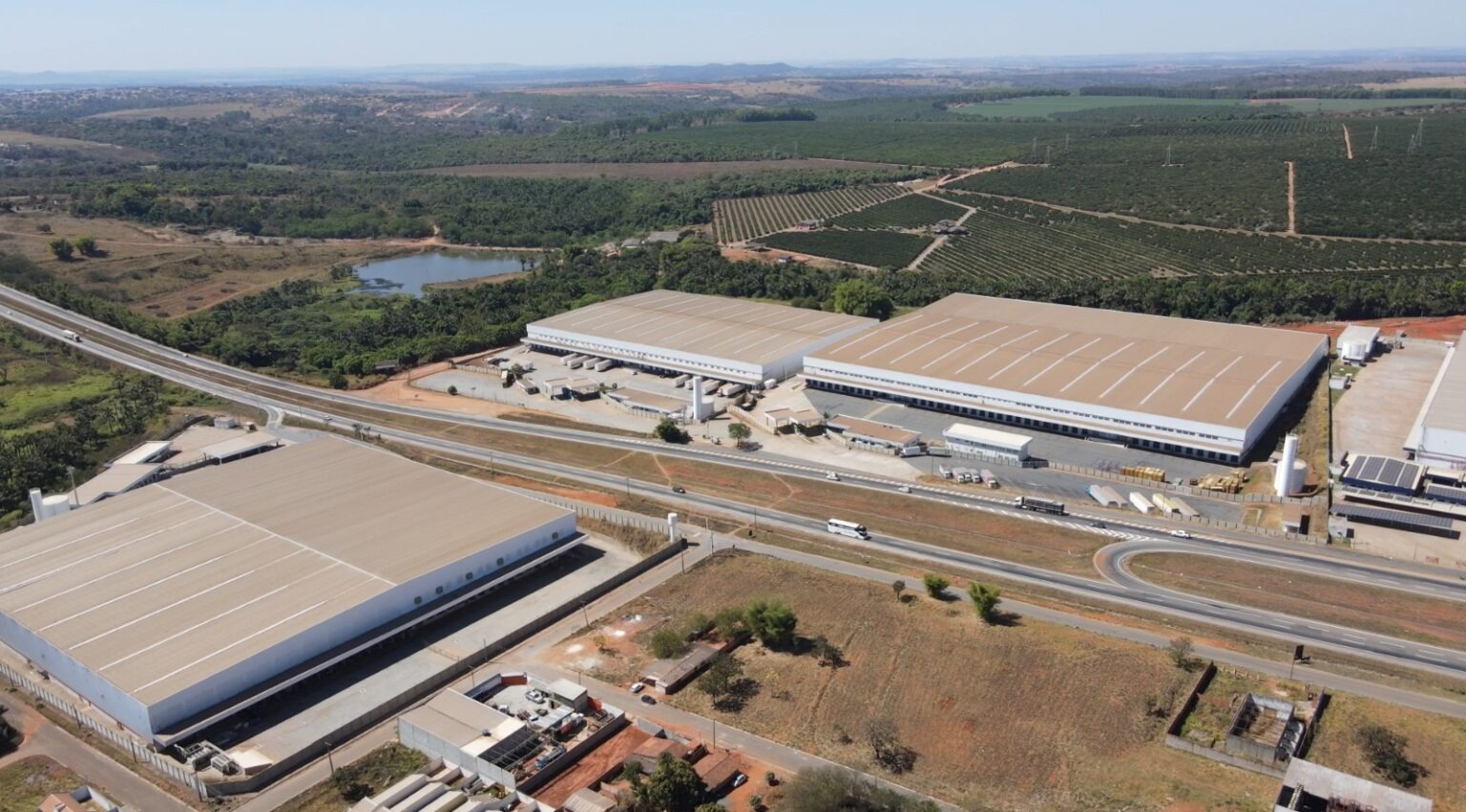 Imagem destacada do post: Conheça cidade goiana que abriga gigantes do varejo como Amazon e Shopee