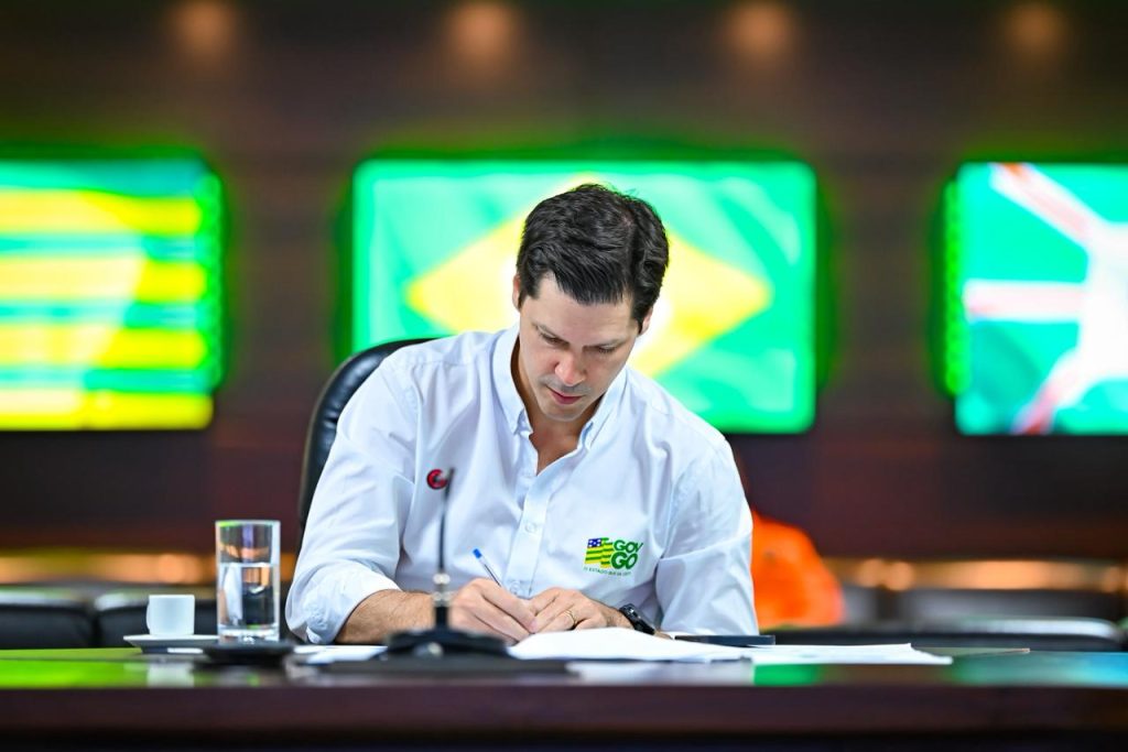 Imagem destacada do post: Goiás passa a subsidiar óleo diesel com R$ 0,60 por litro; entenda a medida