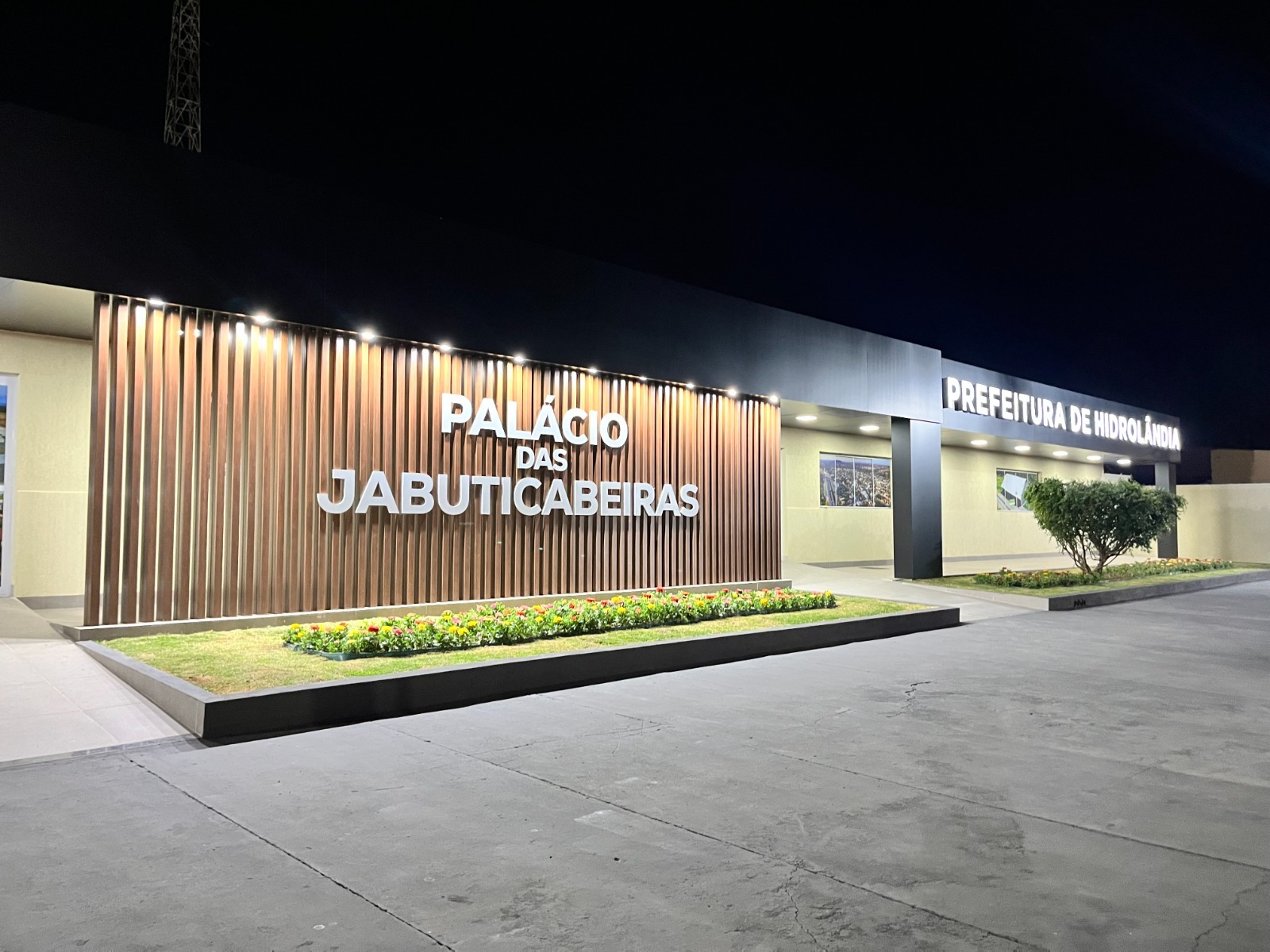 Imagem destacada do post: Prefeitura de Hidrolândia abre concurso com 18 vagas e cadastro de reserva
