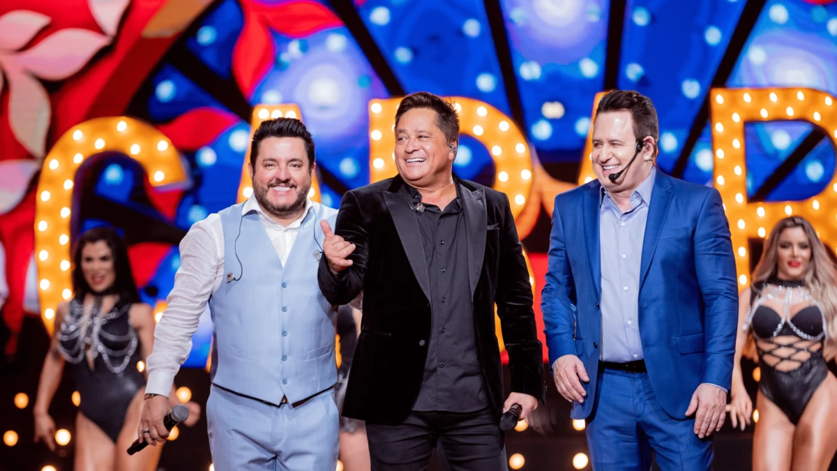 Imagem destacada do post: Bruno & Marrone e Leonardo fazem último show da turnê ‘Cabaré’ em Goiânia