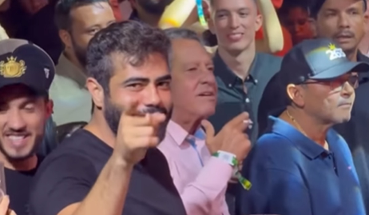 Henrique, da dupla com Juliano, viraliza após dançar em festa de aniversário