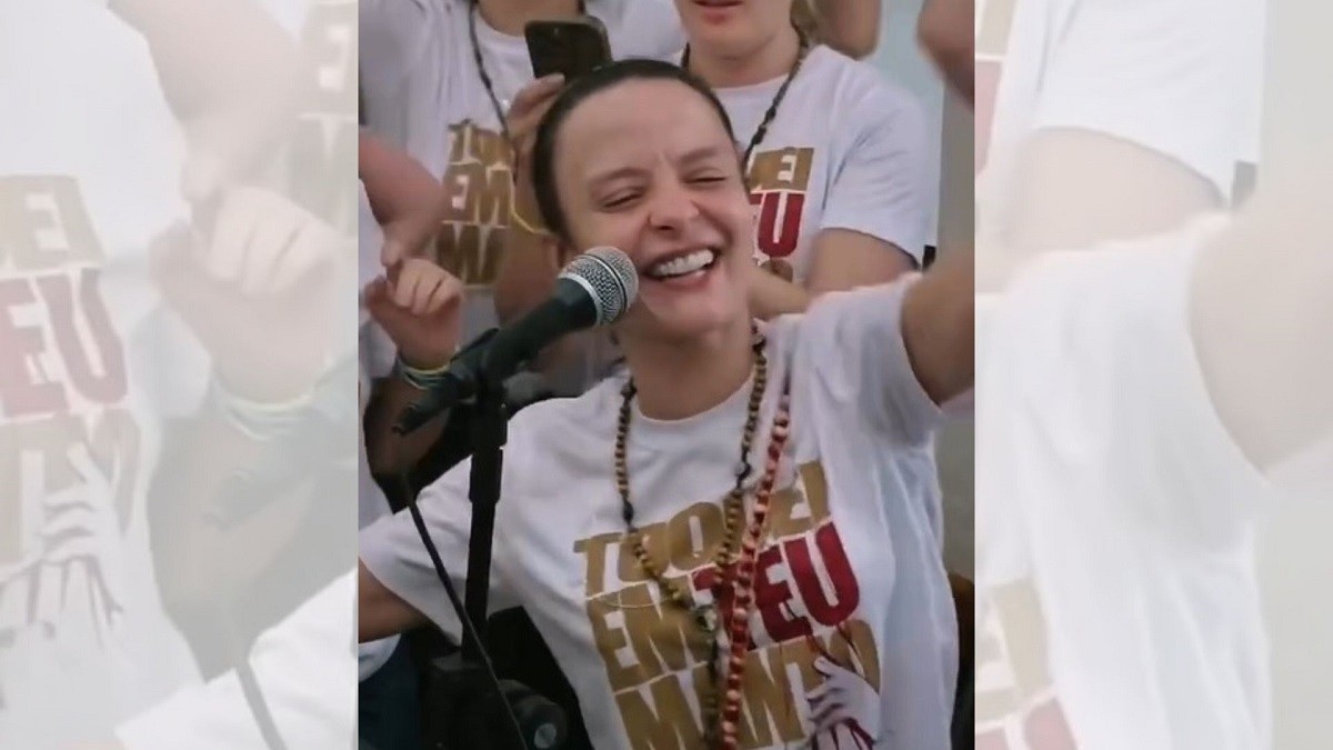 Maiara participa de retiro católico e emociona fãs ao soltar a voz após imersão