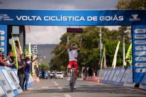 Volta ciclística de Goiás passa por Bela Vista e Caldas e reúne centenas