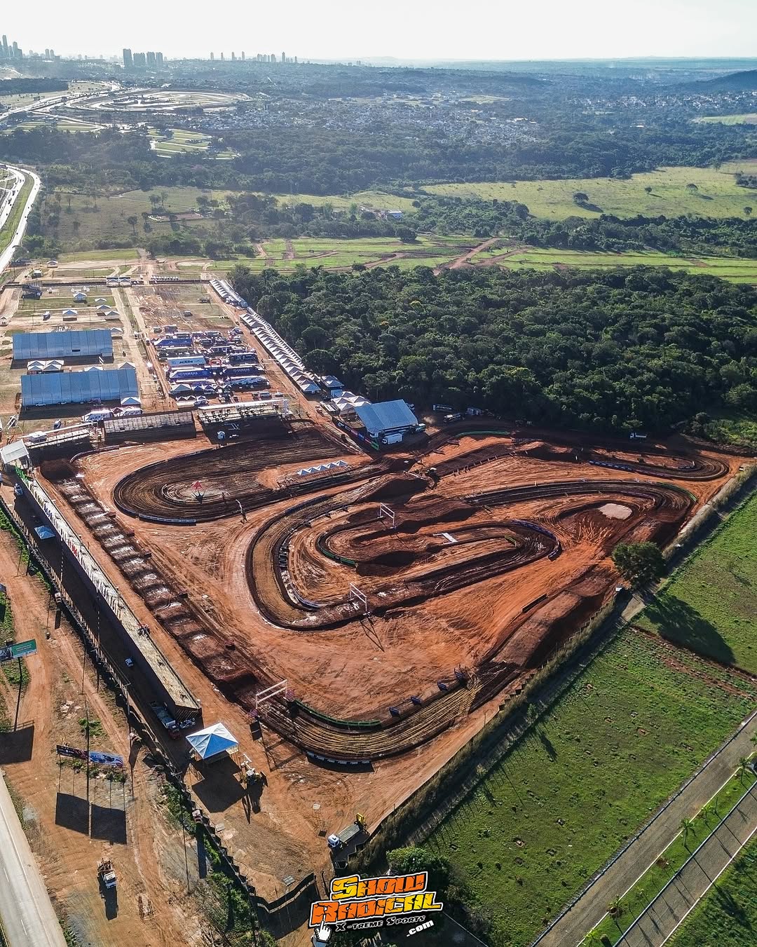 Goiânia recebe elite do motocross brasileiro em etapa histórica na GO-020