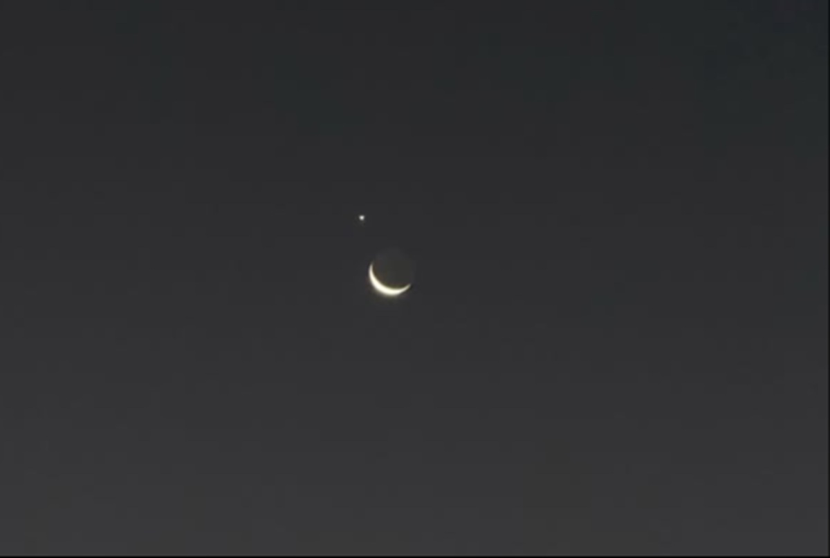 Conjunção de Lua e Vênus cria espetáculo no céu; veja fotos e vídeos