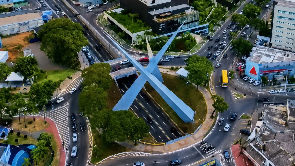 Veja como ficaram os dois monumentos da Avenida 85 após revitalização [vídeo]