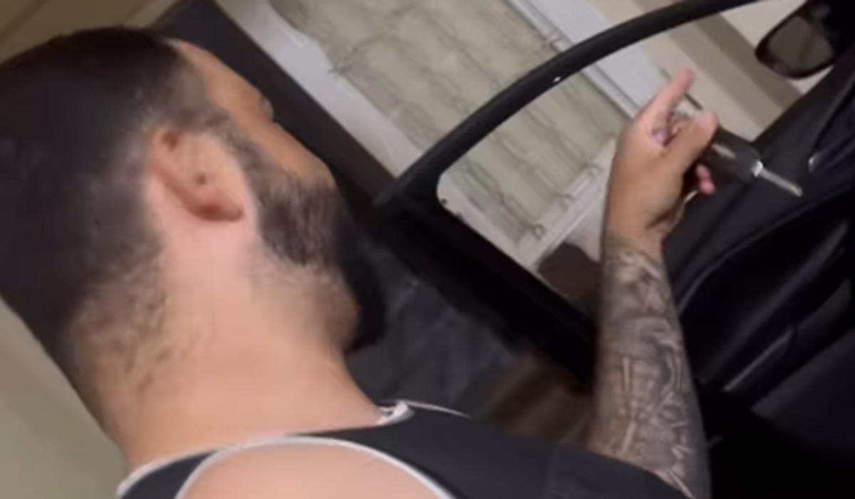 Imagem destacada do post: Manobra precisa de motorista gera repercussão e diverte casal: ‘tirou fino’