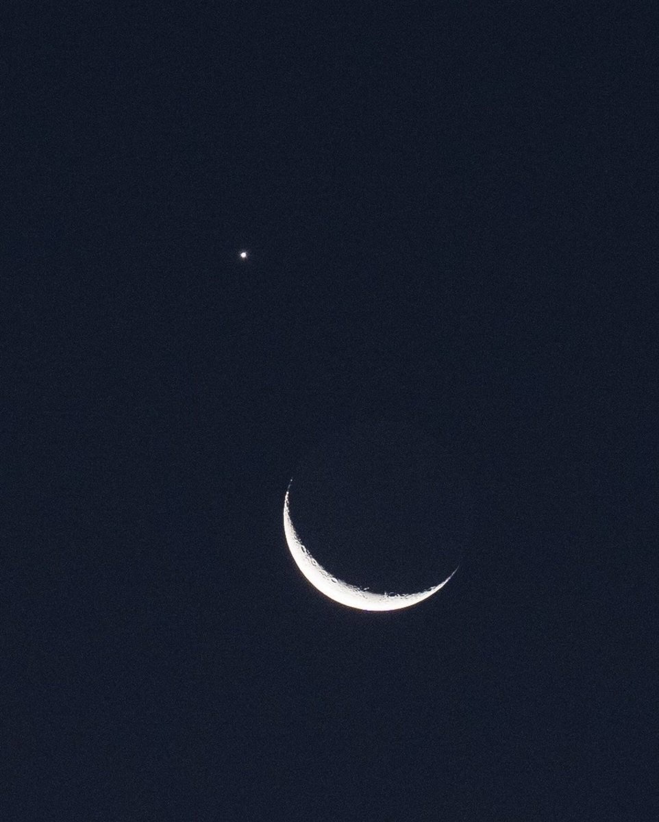 Conjunção de Lua e Vênus cria espetáculo no céu; veja vídeo