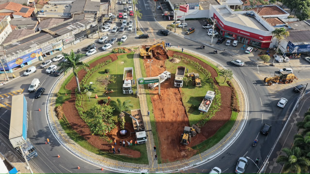 Prefeitura de Goiânia realiza intervenção na Praça Ciro Lisita, no Setor Coimbra