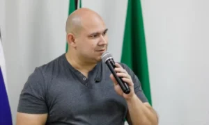 Prefeito de Cuiabá impede campeonato de ‘farmar aura’ e fala repercute na web