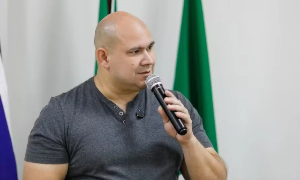 Prefeito de Cuiabá impede campeonato de ‘farmar aura’ e fala repercute na web