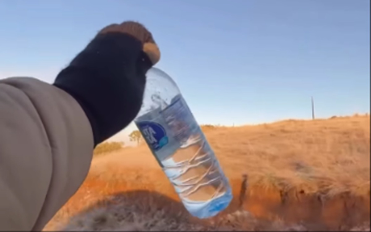 Imagem destacada do post: Água congela em segundos e turista grava fenômeno na Serra Catarinense
