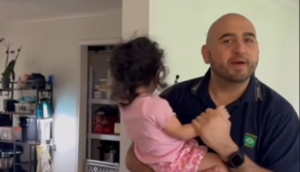 De Goiás para o Texas: Gringo descobre ‘modão’ de viola e se apaixona [vídeo]